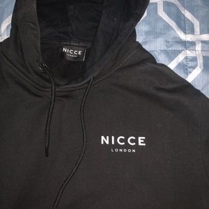 NICCE LONDON BLACK HOODIE